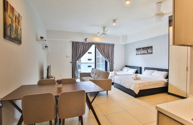 OwnAStay Midhill by Symphony Suite - Photo 43