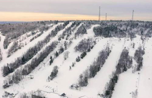 Nature’s Haven:4 br/2.5 bath, game room & Fire pit - Foto 27