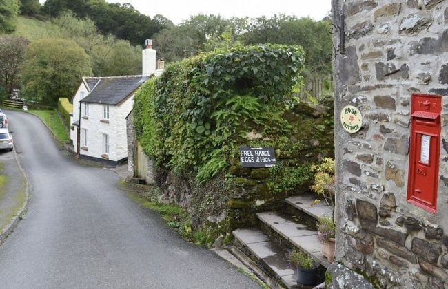 Beautiful 1-bed House, Exmoor Nr Lynton & Lynmouth - Photo 13