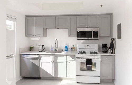 2BD/2BA Apartment in DT ALhambra - Foto 30