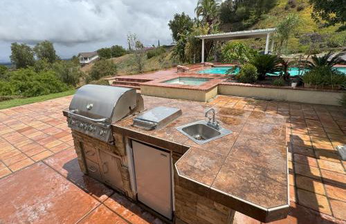 Riverside Views & Pool Retreat - Foto 78