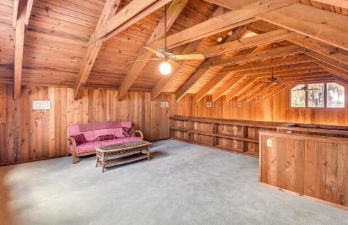 Little Lake George Hideaway with Furnished Boathouse - Foto 17