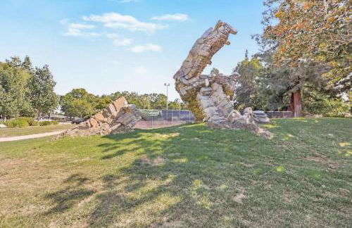 497-Upscale Family Home w AC & Patio near Meta & Stanford - Foto 10