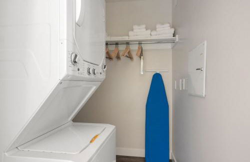 North Hollywood 1BR w Gym Pool Roof nr Metro LAX-853 - Foto 14