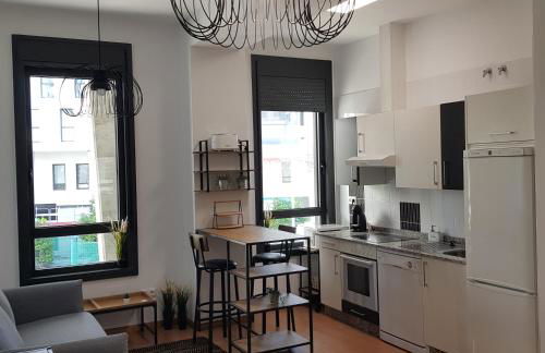 ESTUDIO IDEAL 3 - para vacaciones y trabajo - Foto 2