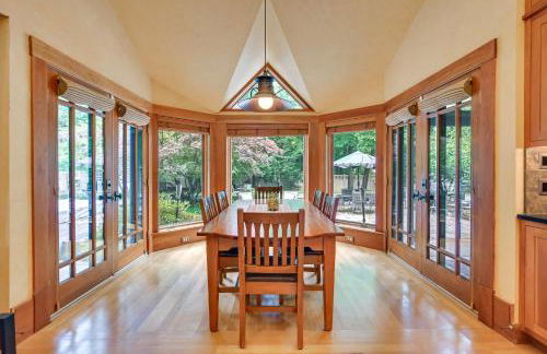 Hot Tub, Gym, Game Room! Luxe Estate in Longmeadow - Foto 10