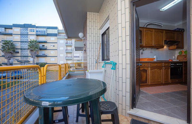 Tamargueira Beach Apartment - Photo 25