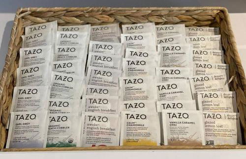 Lux Penthouse Skyline, Views Gym , Free Parking & Wifi - Photo 21