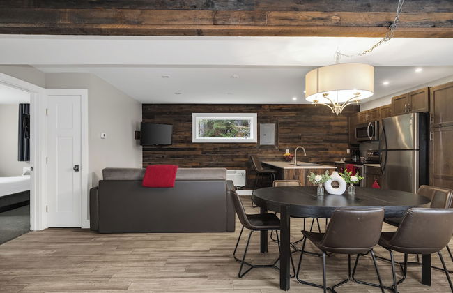 Lake Placid Inn: Residences - Photo 12