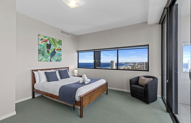 Ultra Broadbeach - Photo 21