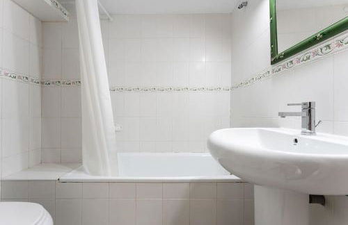 Exclusive Villa with Sea View Near Center - Foto 30