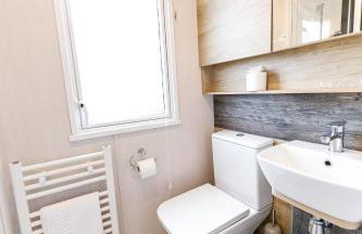 2Bed Whitley Bay Home - Free Parking, Close to beach & St Mary's Lighthouse - Photo 43