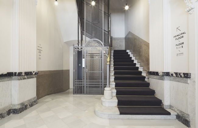 Casagrand Luxury Suites Barcelona - Photo 6