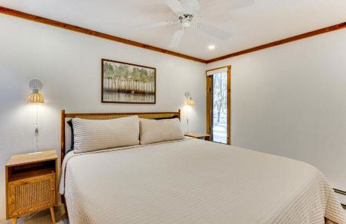 Resort-Style Community! Quechee Chalet with Deck - Foto 18