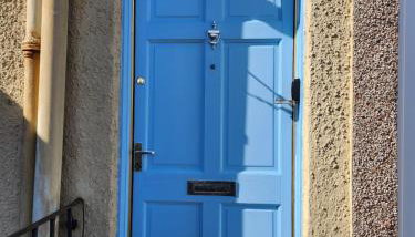 Spacious 2-Level Home by the Beach & Transport - Foto 3