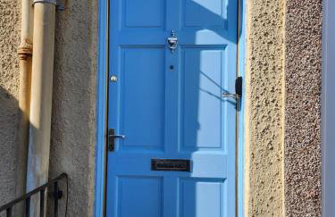 Spacious 2-Level Home by the Beach & Transport - Foto 3