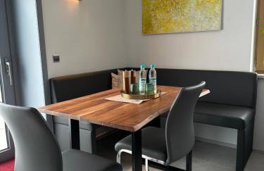 WPA Apartments - Zimmer- Modernes Apartment mit Parkplatz,WiFi,Netflix - Foto 10