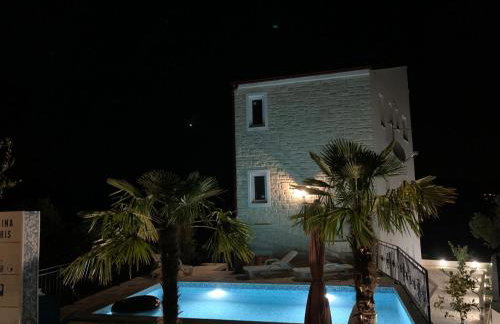 Regina Maris - Photo 18