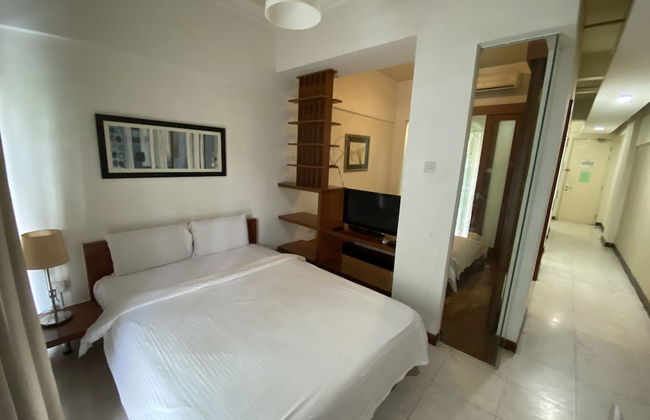 Peninsula Residents All Suite - Photo 7