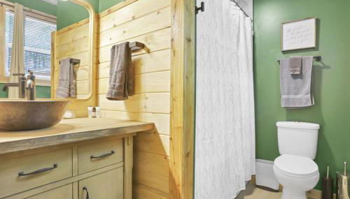 The Evergreen Cabin - Photo 5