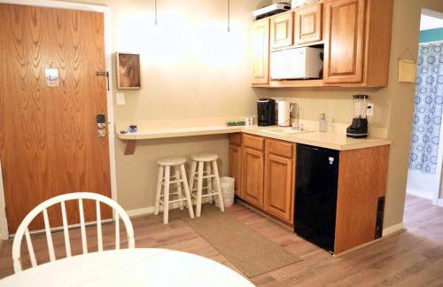 Ski In Ski Out - Sleeps 6 - Bring the family! - Foto 5