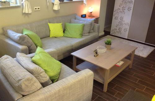 FeWo Buchheim, hochwertig und gemütlich, 5min zur S-Bahn - Photo 5