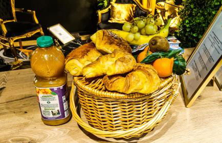 Sanctuaire d'Aphrodite Piscine cinéma & spa - Foto 26