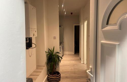 Seaside Escape in Blackpool - Photo 4