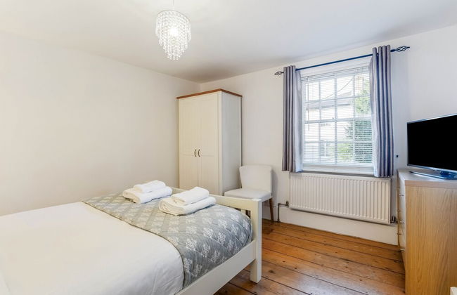 No. 32 Upper High Street WestgateCottage - Photo 2