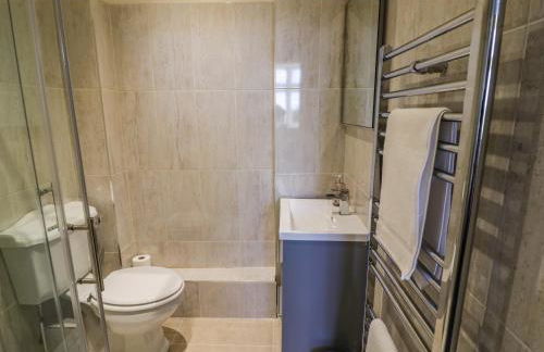 Lea Farm House - Photo 39