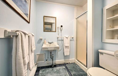 Central Bar Harbor Home, Walk to the Shore and Town! - Foto 26