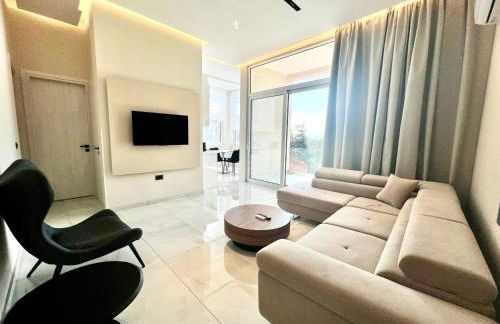 Presidential Sea View - Photo 14