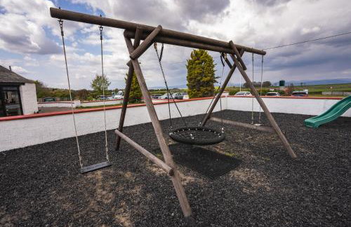 Lochlands 2BR Family Caravan - Pets - Play Park - Foto 35