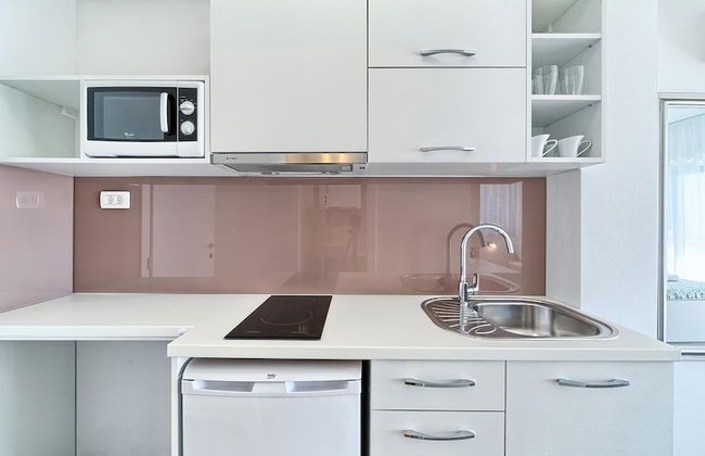 Stipe Residence - Photo 17