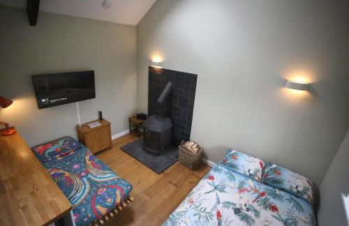 Tranquil 1 bedroom cottage 15 mins drive to sea - Foto 14