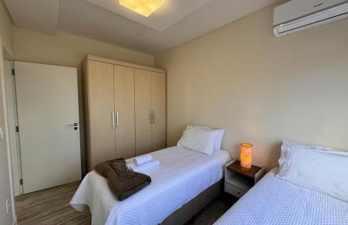 Apartamento Luxo Centro com Suíte, Sacada, Garagem, Garage - Foto 21