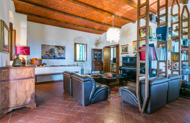 5 bedroom House in Pontassieve with garden and terrace - Photo 15