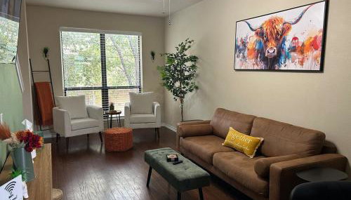 Minutes to UTA, AT&T Stadium, Globe Life Field - Foto 1