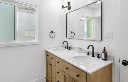 Steps to the Beach, Firepit & Patio Long-term Newport Beach Stay Coastal Cove - Foto 66