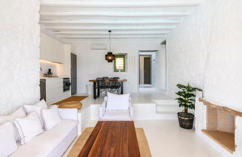 Mykonos Supreme Comfort Suites & Villas - Photo 150