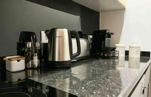 Fatima Experience 50 metros do Santuário de Fátima - Foto 17