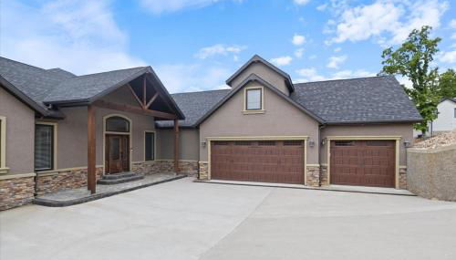 Luxury Home on Cove with Boat Slips, Waterslides, and Jump Deck - Foto 3