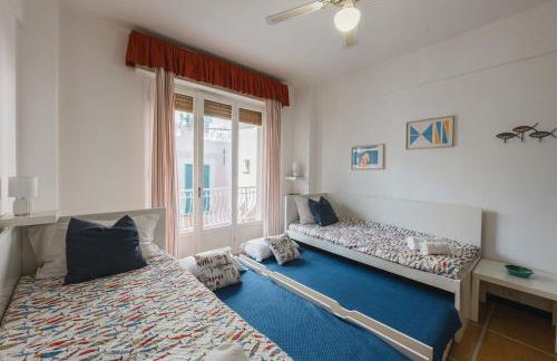 Charming Loft - Central - Steps to the Beach - AC - Foto 38