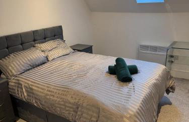 Epsom High Street Apartment 9 - Photo 7