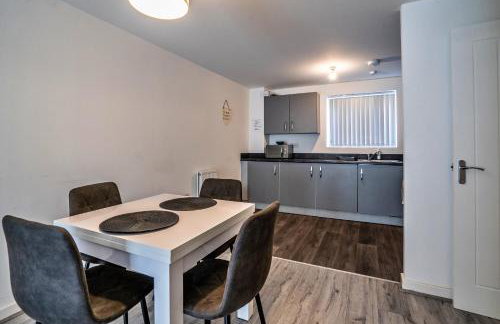One-bedroom ground floor apartment in Birmingham with parking - Foto 10