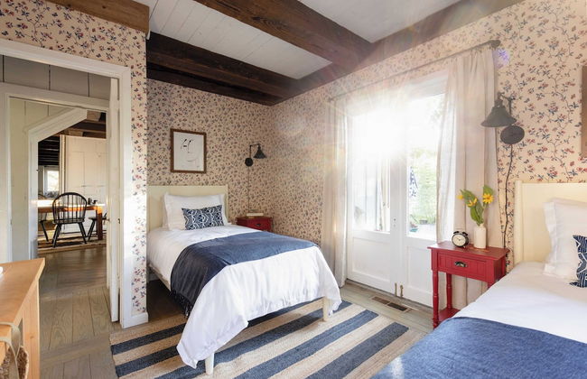 Everett by Avantstay 5mins to Palisades Tahoe! w/ HOT TUB - Photo 26