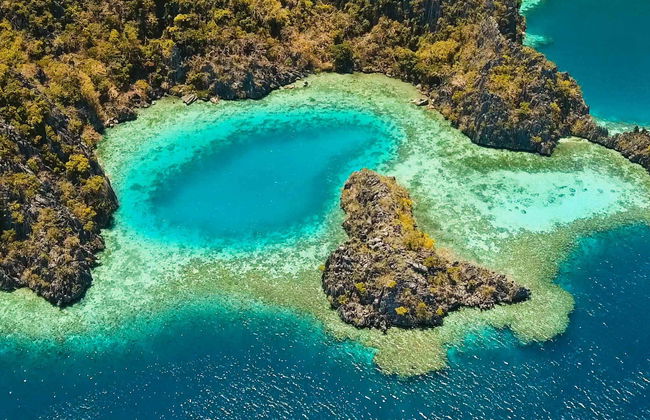 Barracuda Lake & Skeleton Wreck Tour - Foto 2