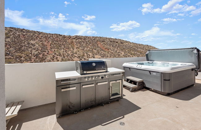 Touch of Class Stunning 5 Bdr! - Photo 67