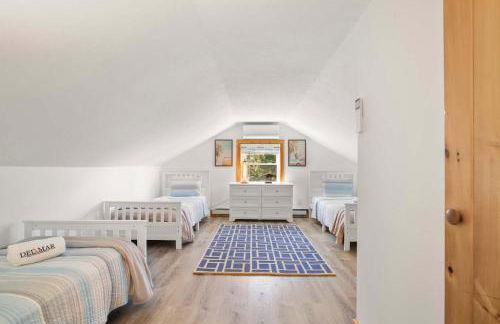 Sleeps 14 Home w Pool Great for Families - Photo 30