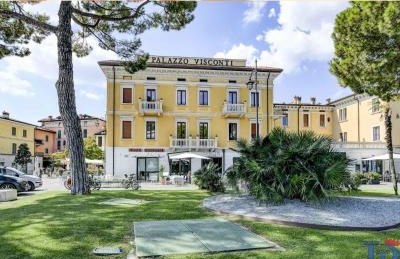 Palazzo Visconti Luxury Suite DesenzanoLoft Official Partner Homes & Villas by Marriott Bonvoy - Foto 1